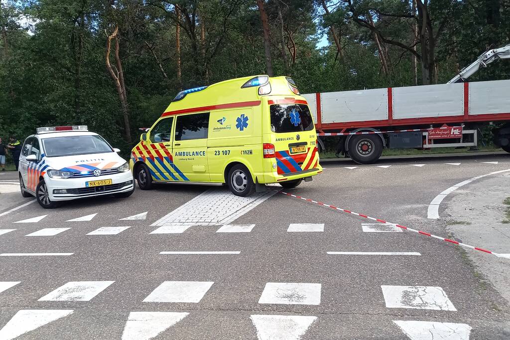 Dode en zwaargewonde bij frontale botsing