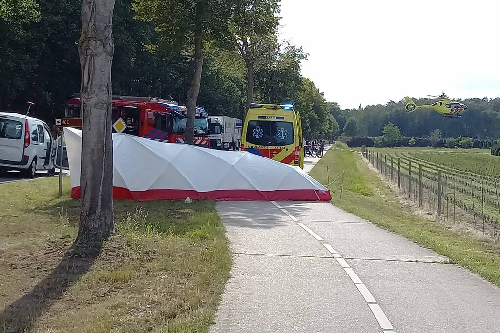 Dode en zwaargewonde bij frontale botsing