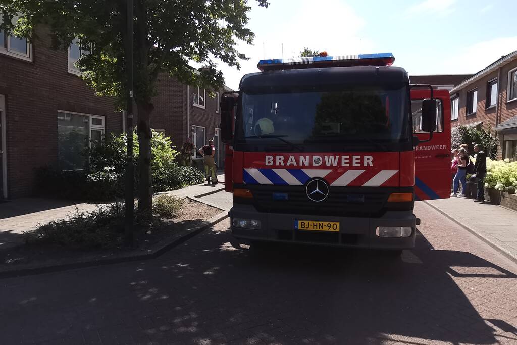 Veel schade na brand in achtertuin