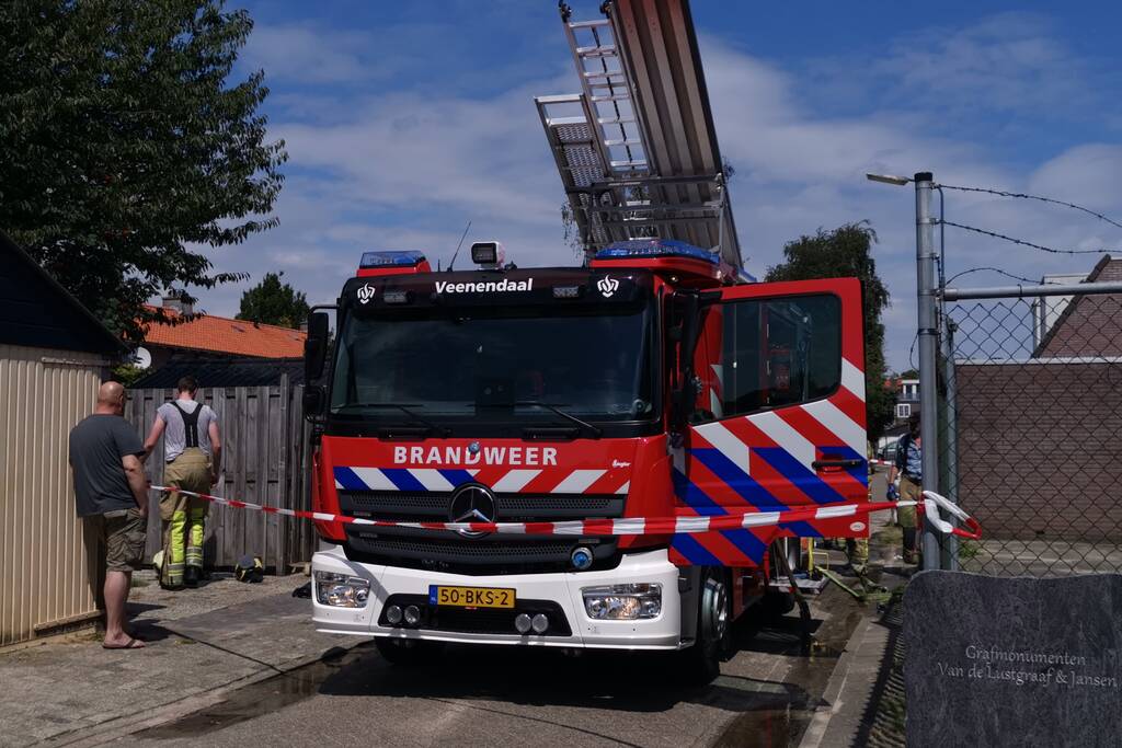 Veel schade na brand in achtertuin