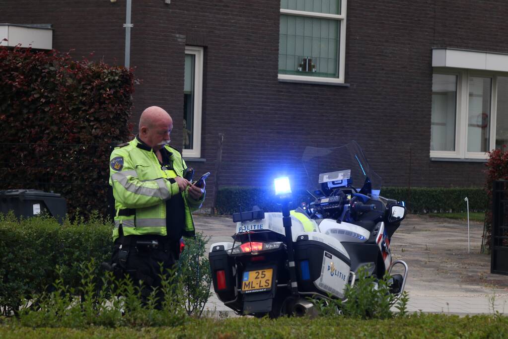 Gewonde bij aanrijding tussen auto en bestelbus