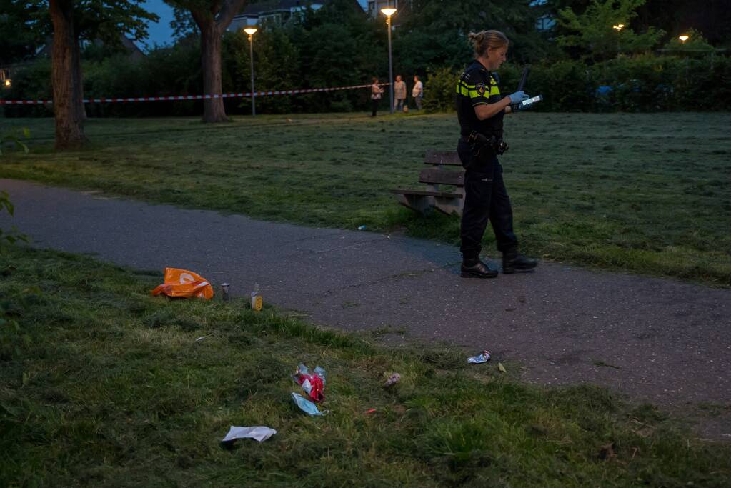 Politie houdt verdachte met vuurwapen aan na lossen waarschuwingsschoten