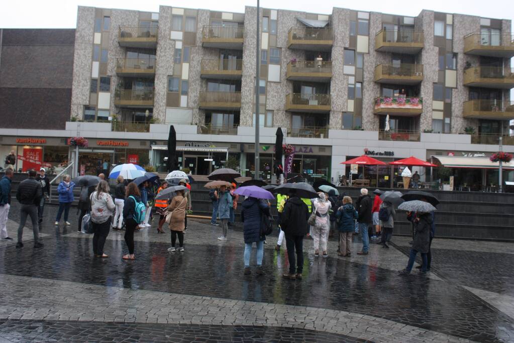 Demonstratie tegen spoedwet en anderhalve meter samenleving