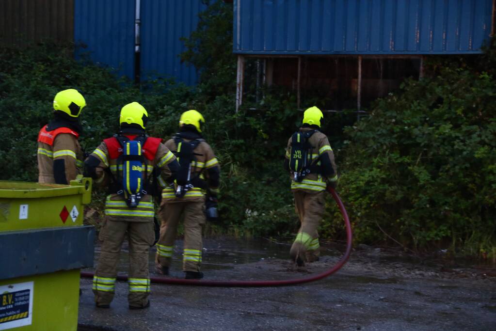 Brand in leegstaande loods