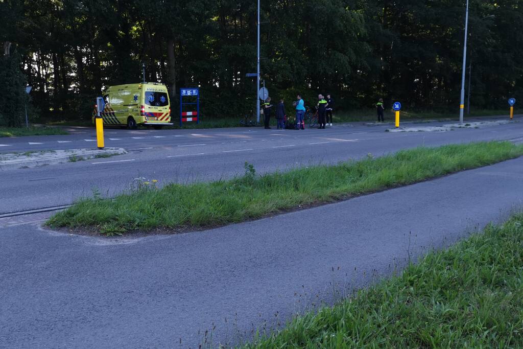 Fietsster gaat onderuit en raakt gewond