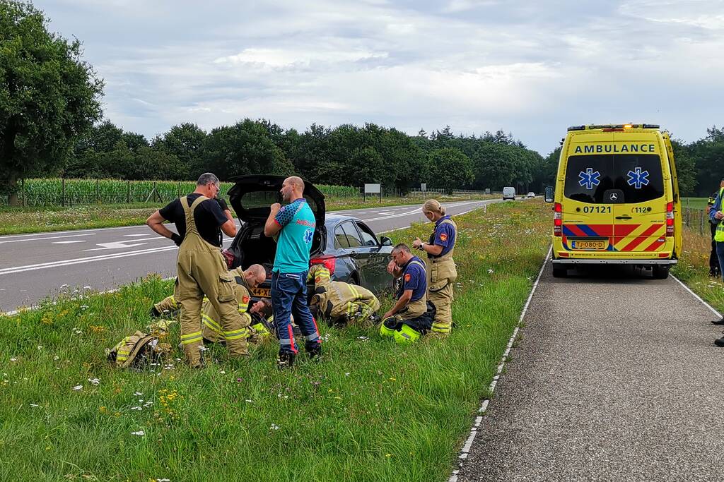 Twee auto's beschadigd bij aanrijding