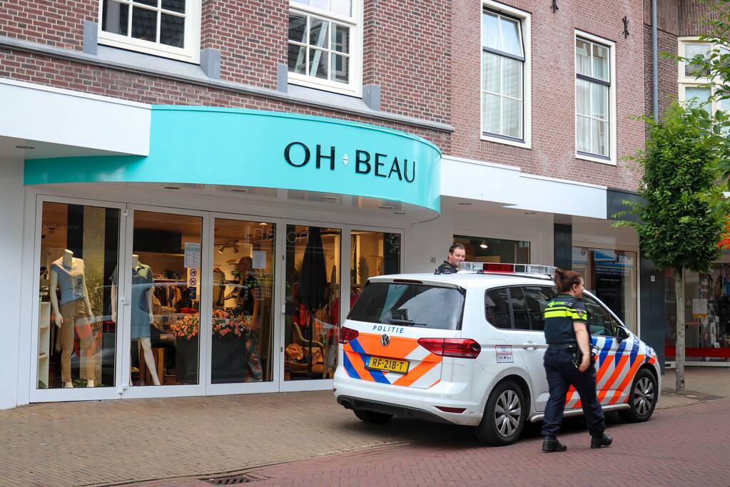 Winkeldief op omafiets gezocht