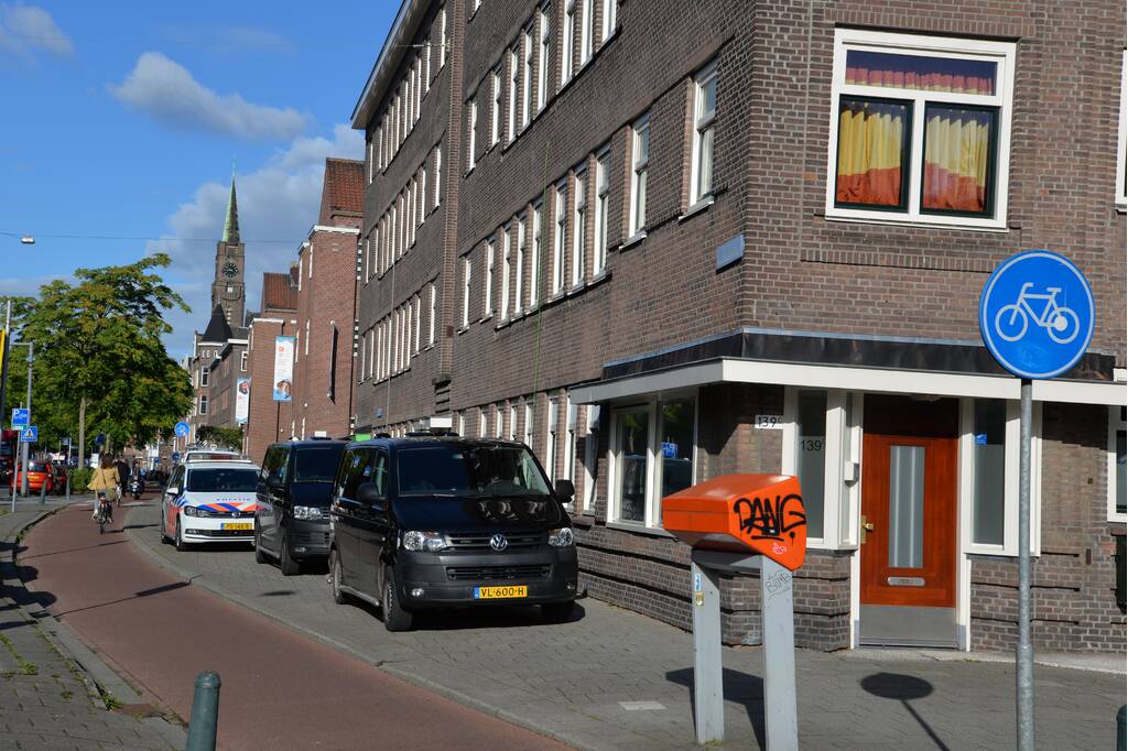 Politie doet invallen in meerdere woning in lopend drugsonderzoek