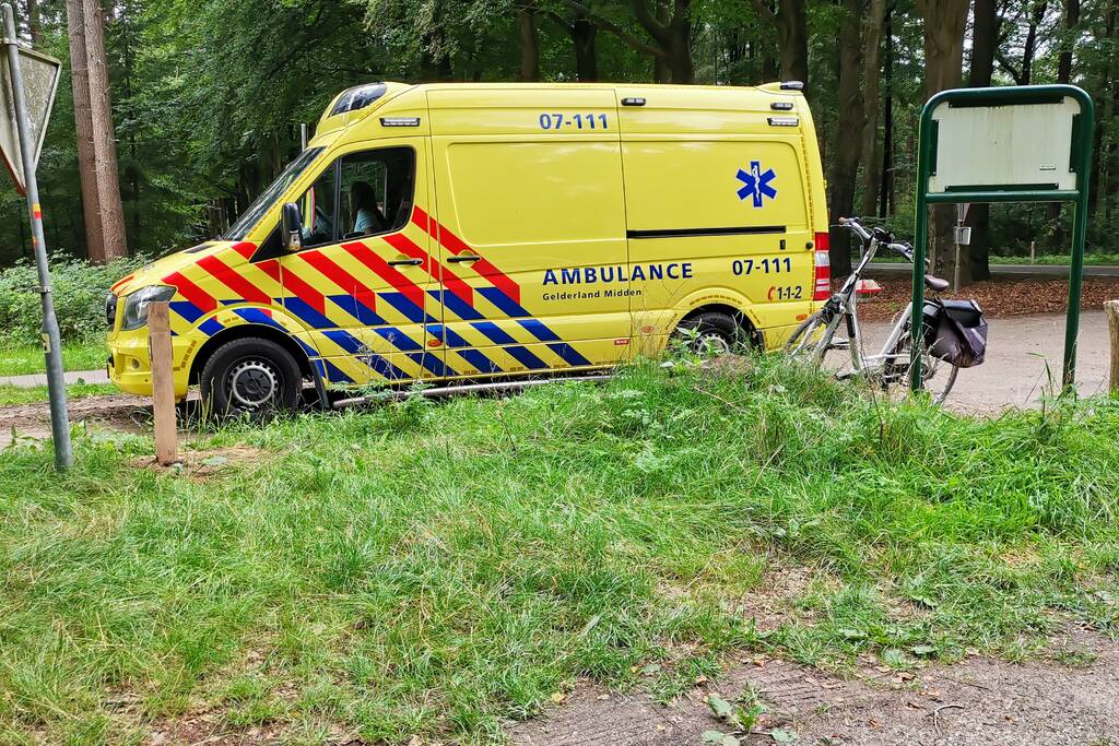 Fietsster gaat onderuit en raakt ernstig gewond