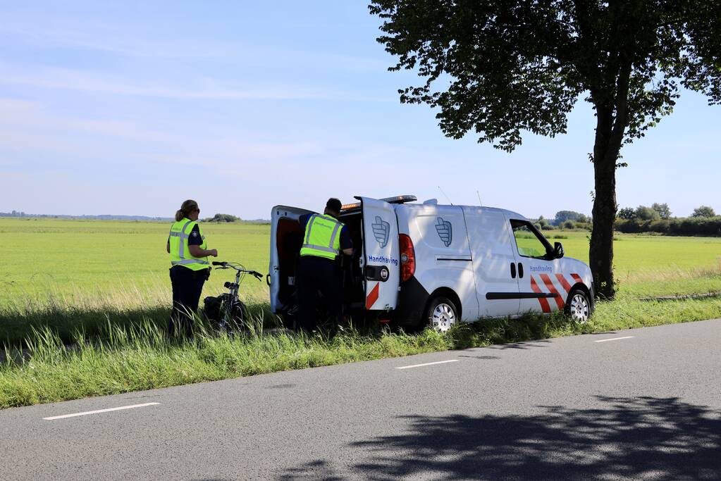 Traumahelikopter ingezet voor gevallen fietsster