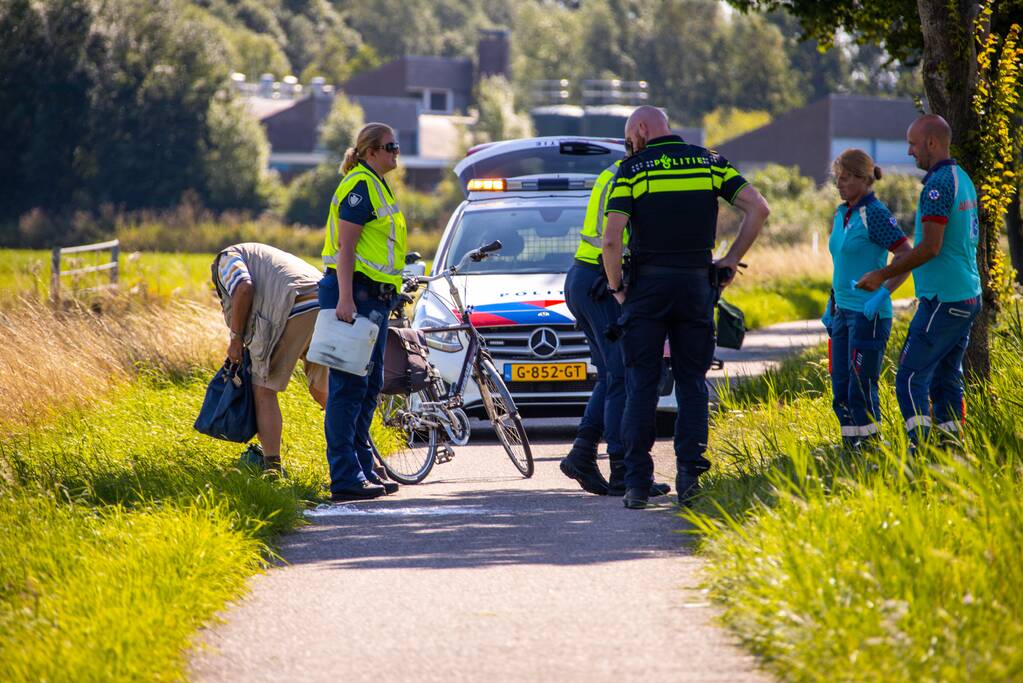 Traumahelikopter ingezet voor gevallen fietsster