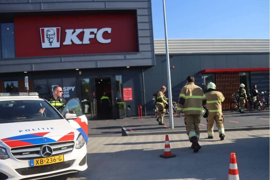 Brand in frituurpan bij KFC