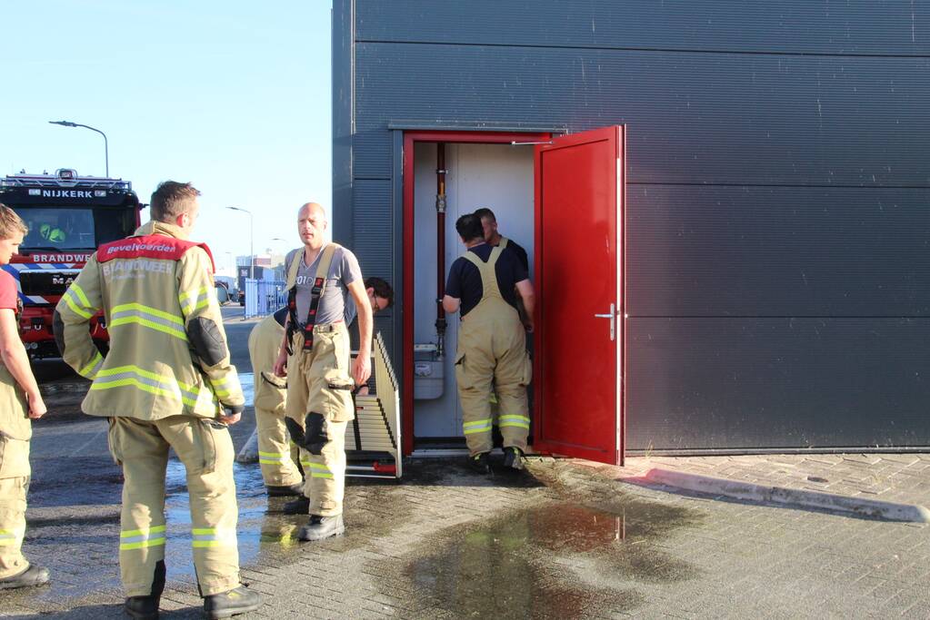 Waterlekkage in bedrijfspand