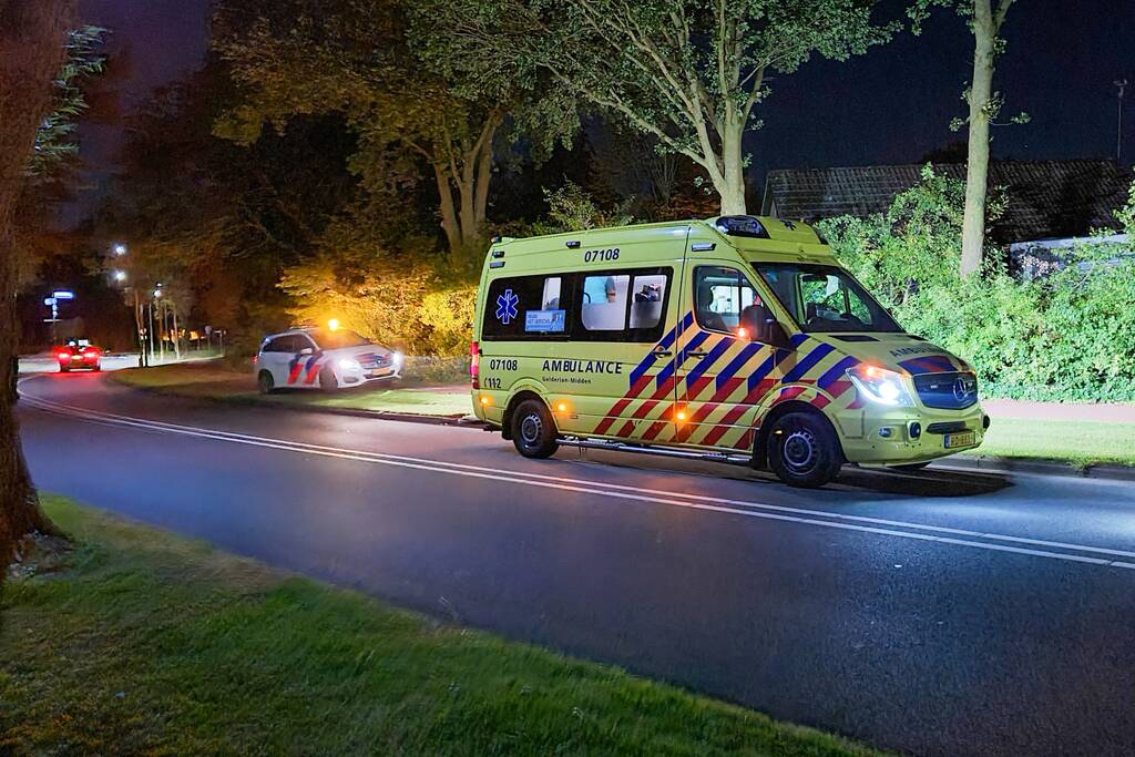 Man gewond aan hoofd na val met fiets