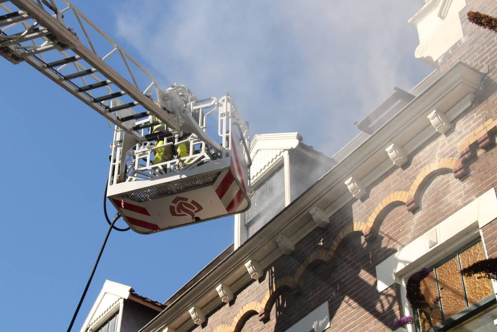 Brand op bovenverdieping woning