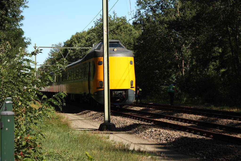 Geen treinverkeer na aanrijding