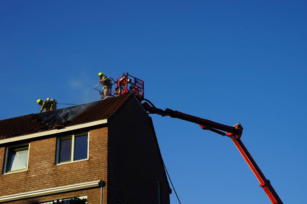 Veel rook bij brand in woning