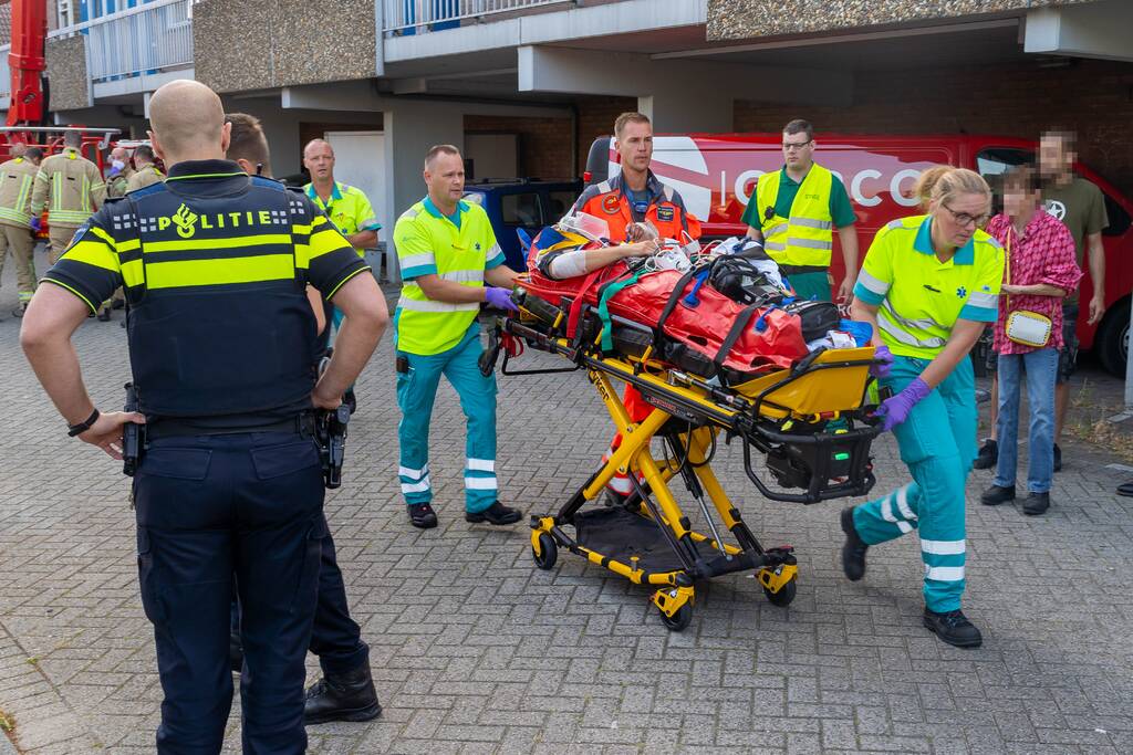 Buurman steekt man neer na ruzie over geluidsoverlast