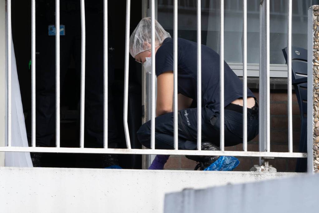 Buurman steekt man neer na ruzie over geluidsoverlast