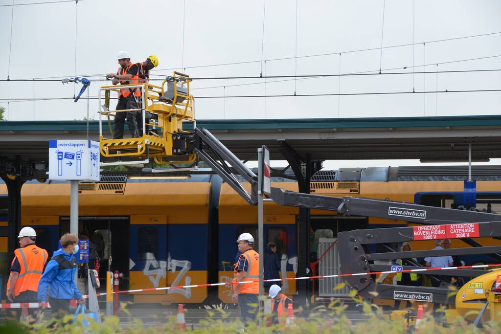 Persoon gewond na valpartij in trein