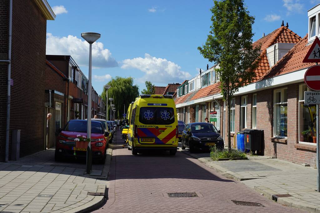 Traumahelikopter landt voor incident bij woning