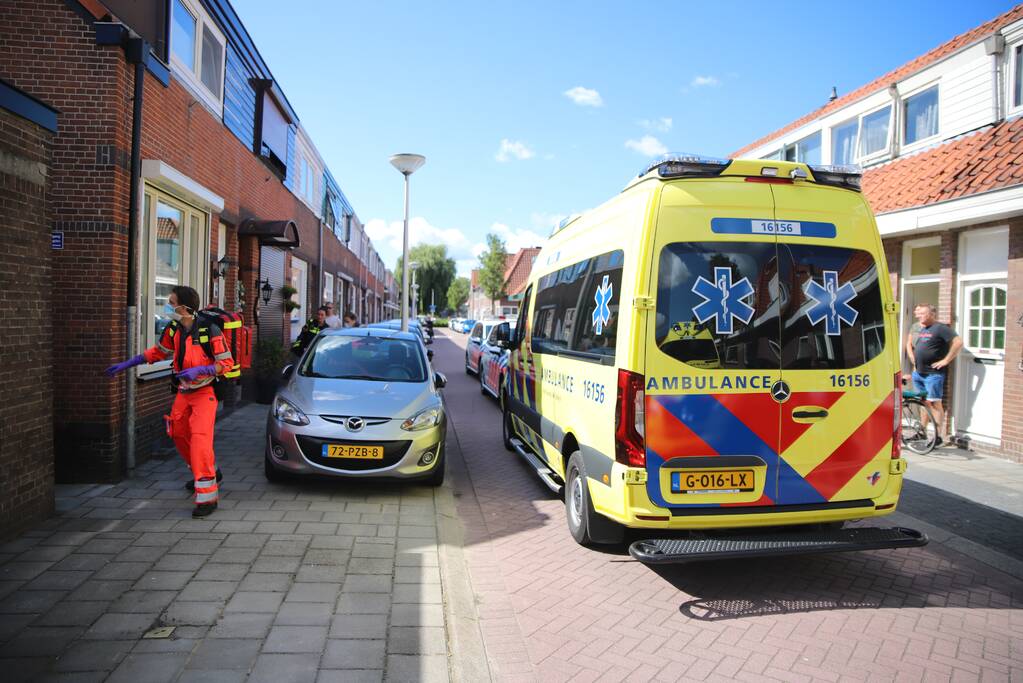 Traumahelikopter landt voor incident bij woning