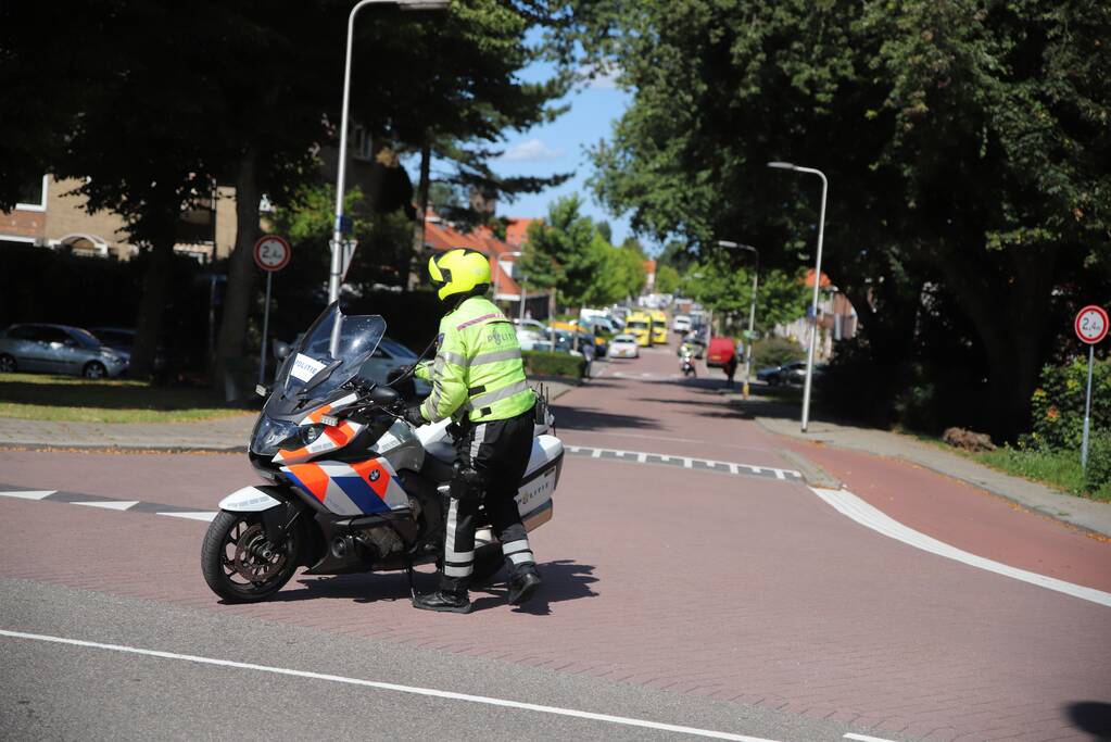 Traumahelikopter landt voor incident bij woning
