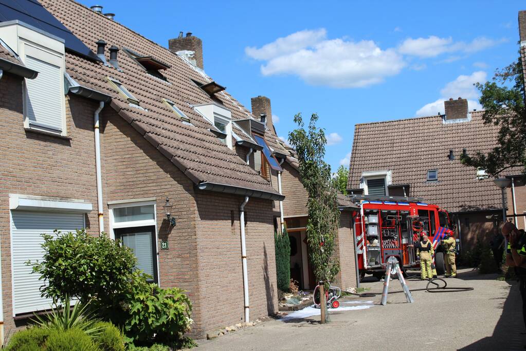 Woning loopt grote schade op na brand