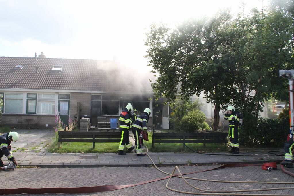 Woning volledig verwoest door uitslaande brand