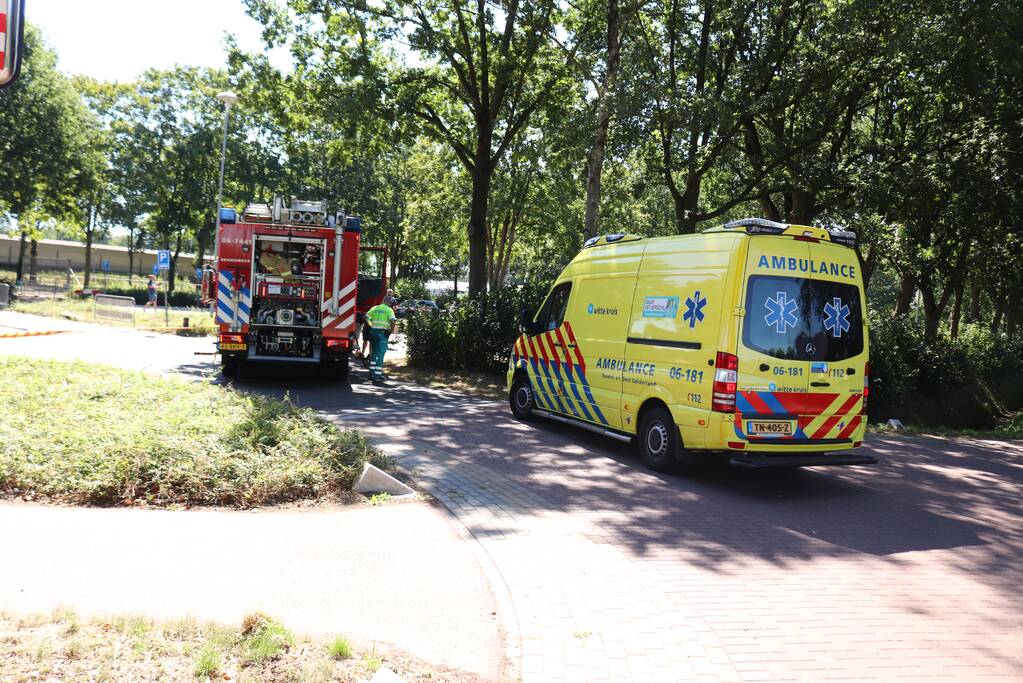 Auto volledig verwoest door brand