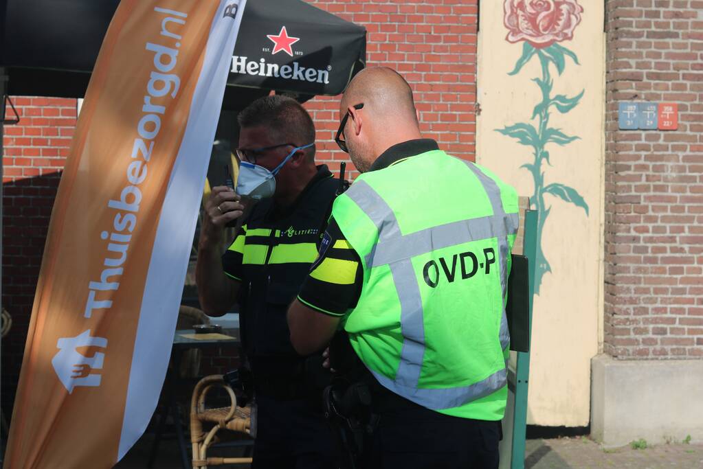 Grote brand in keuken van woning