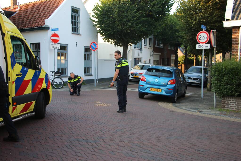 Scooterrijder gewond na aanrijding met auto