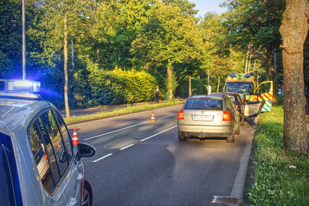 Schade na kop-staartaanrijding
