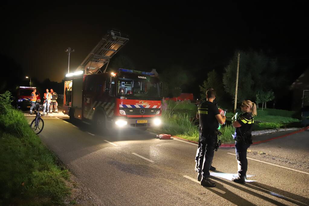 Grote schuurbrand vol met hooi