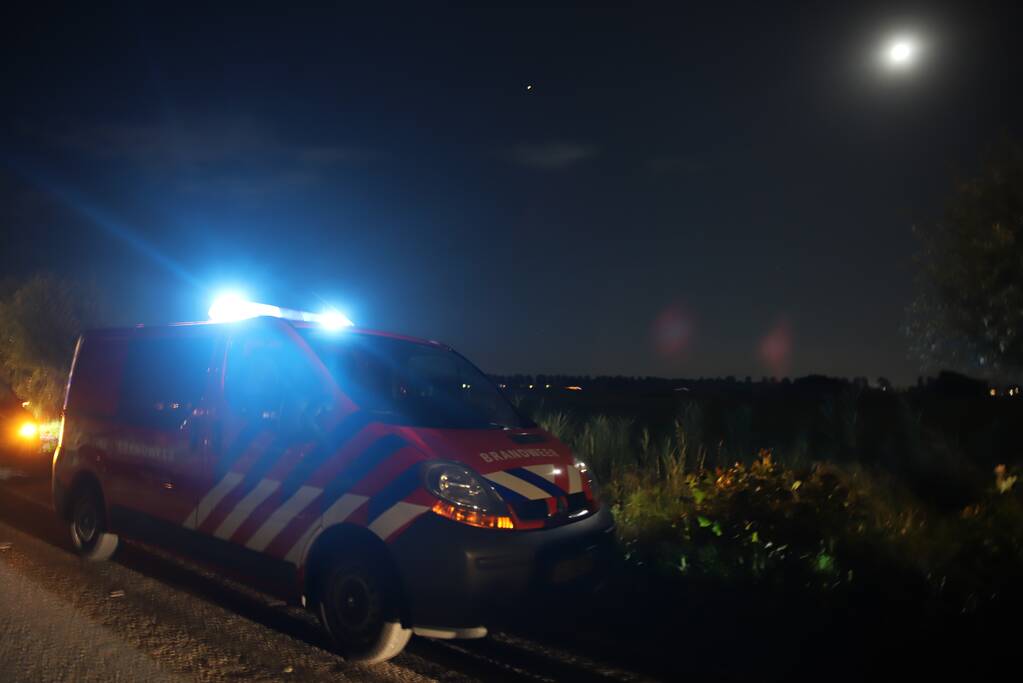 Grote schuurbrand vol met hooi