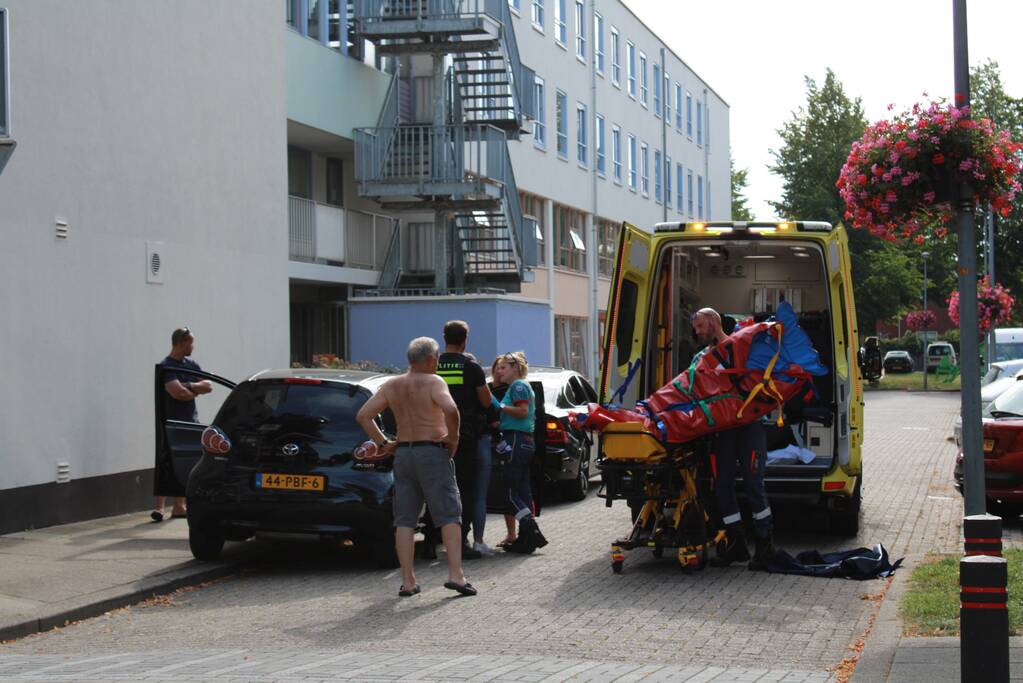 Gewonde bij verkeersongeval met auto