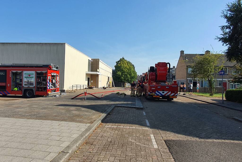 Isolatiemateriaal vliegt in brand