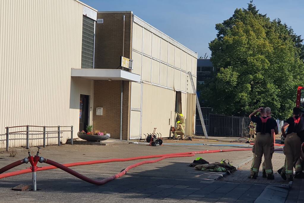Isolatiemateriaal vliegt in brand
