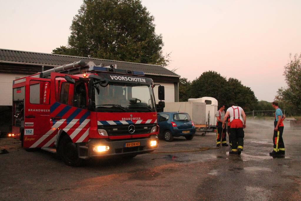 Brandweer redt opnieuw paard uit sloot