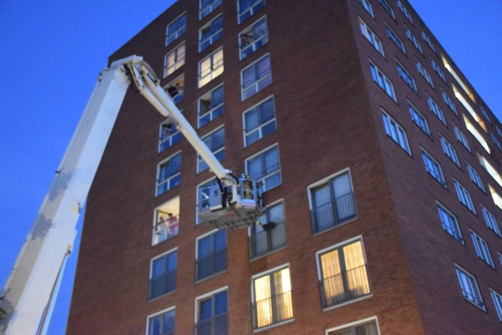 Smeulende sigaret zorgt voor brandweer inzet