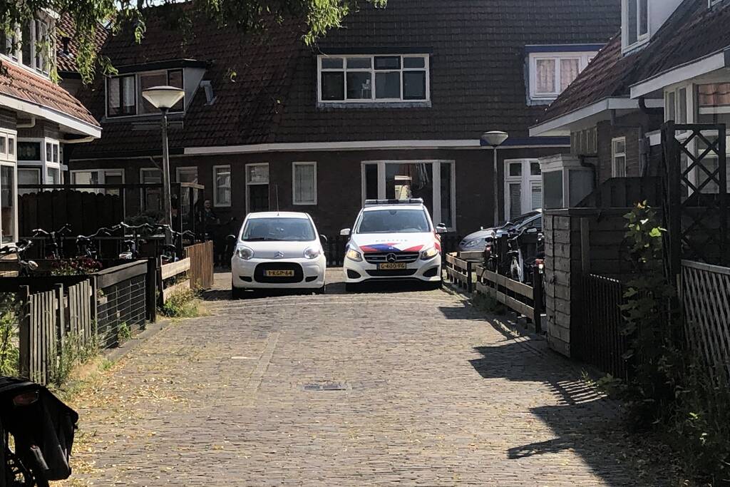 Alerte buurtbewoners reageren op brandalarm