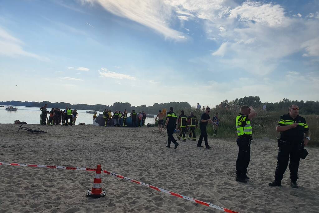 Kind van 7 jaar levenloos uit het water gehaald
