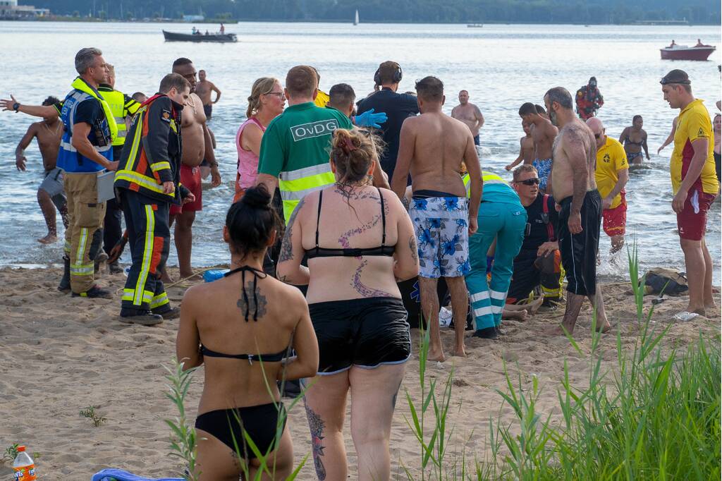 Kind van 7 jaar levenloos uit het water gehaald