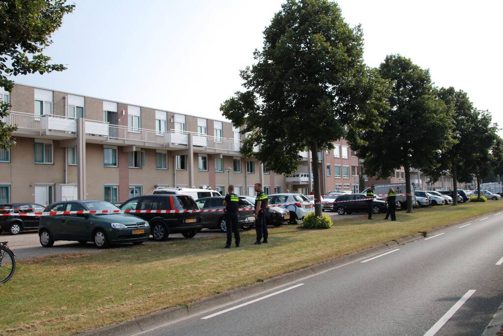 Persoon gewond bij steekpartij in Stripheldenbuurt