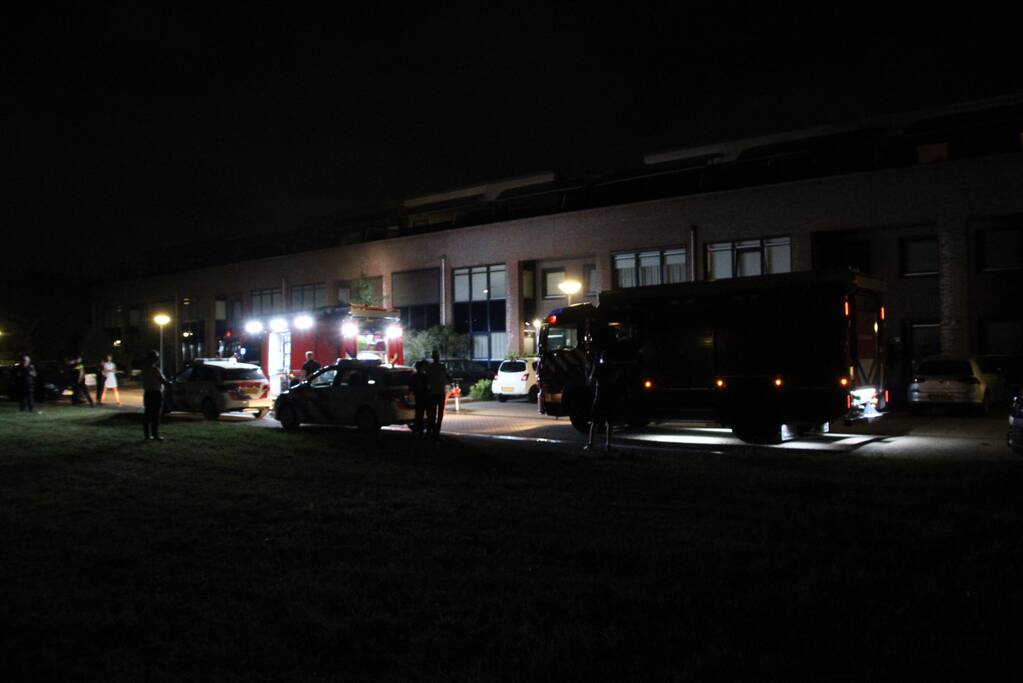 Veel rook bij brand in woning