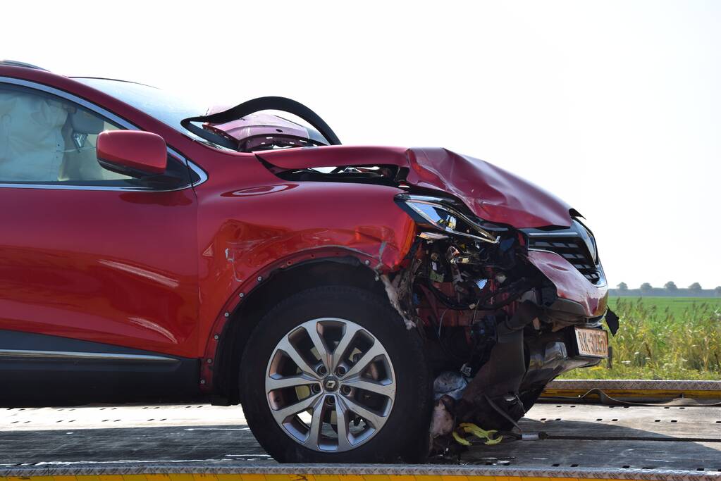 Drie auto's betrokken bij kop-staart verkeersongeval