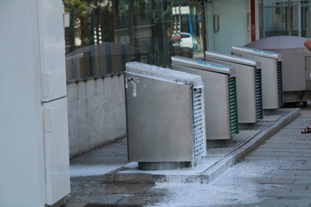 Brand in ondergrondse container