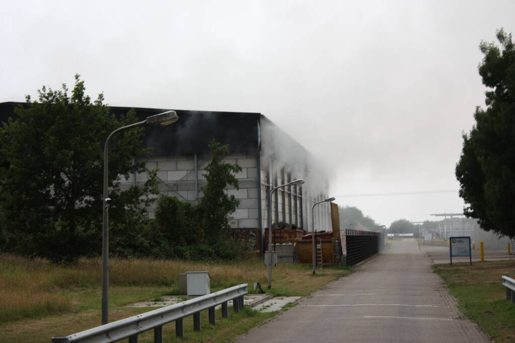 Grote brand bij Hartog Containers