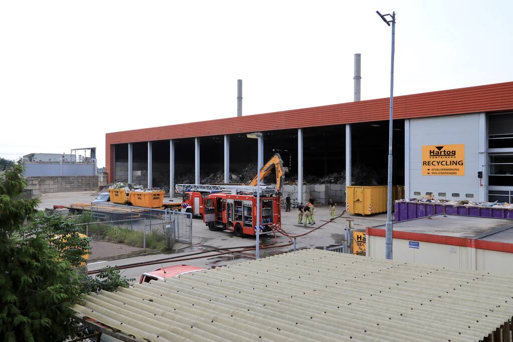 Grote brand bij Hartog Containers