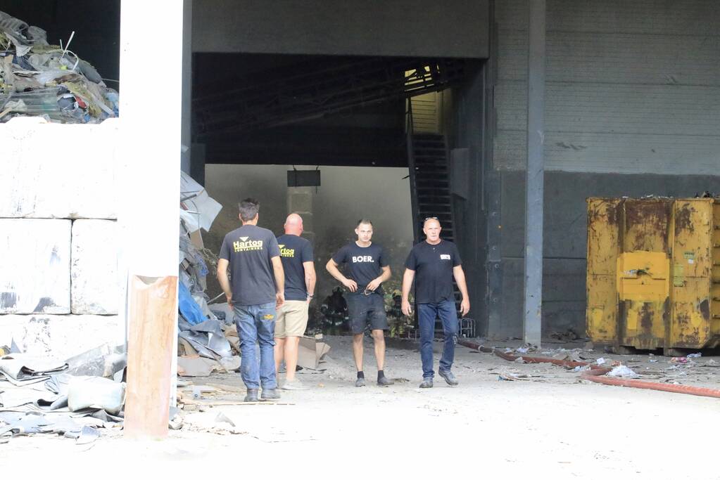 Grote brand bij Hartog Containers